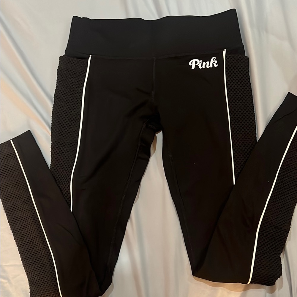 PINK Victoria’s Secret ultimate Black Mesh pocket Leggings
